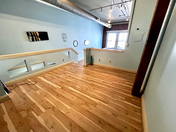 3rd image of 706 Broadway Blvd APT 504