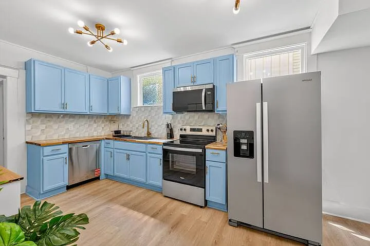 1125 E Anderson St #1 — Photo 7