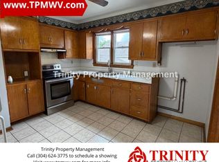 188 Magnolia Ave APT B, Clarksburg, WV 26301