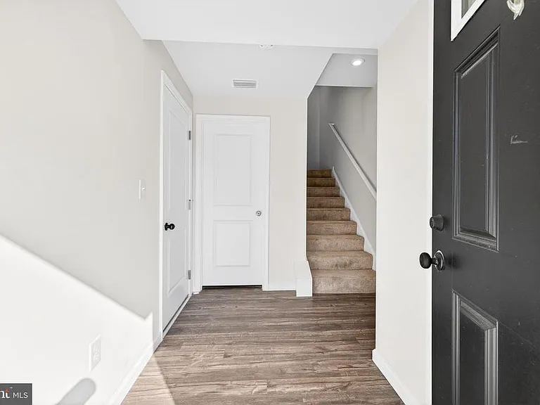 6364 Pebblebrook Dr — Photo 11