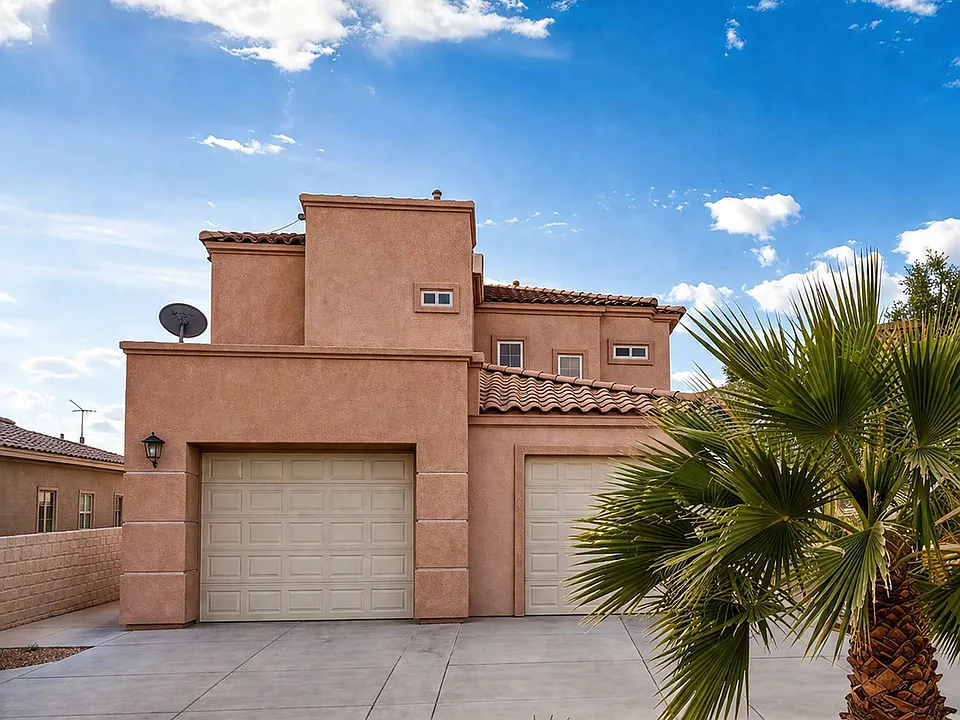 452 E Sunset Rd