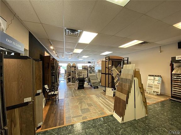 4th image of 218 S Caroline St Lot 56