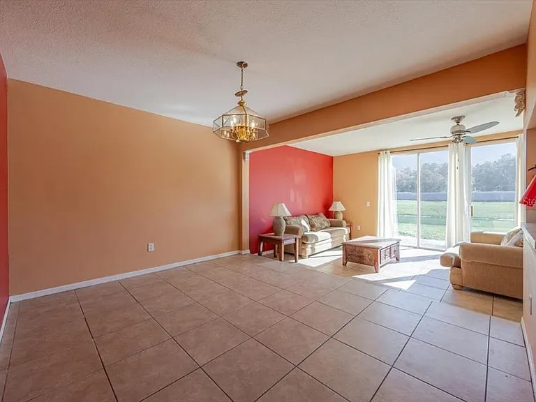 203 Coco Plum Dr #MAIN — Photo 5