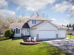 6285 W 144th St, Savage, MN 55378