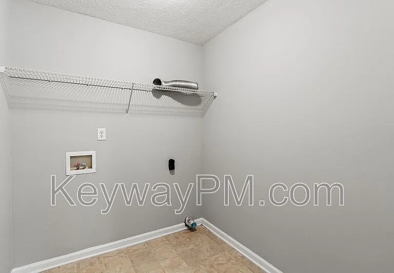 3612 Pebble Creek Dr — Photo 17