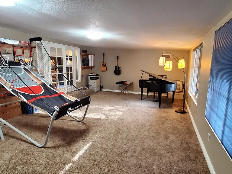 7455 Jola Dr — Photo 42