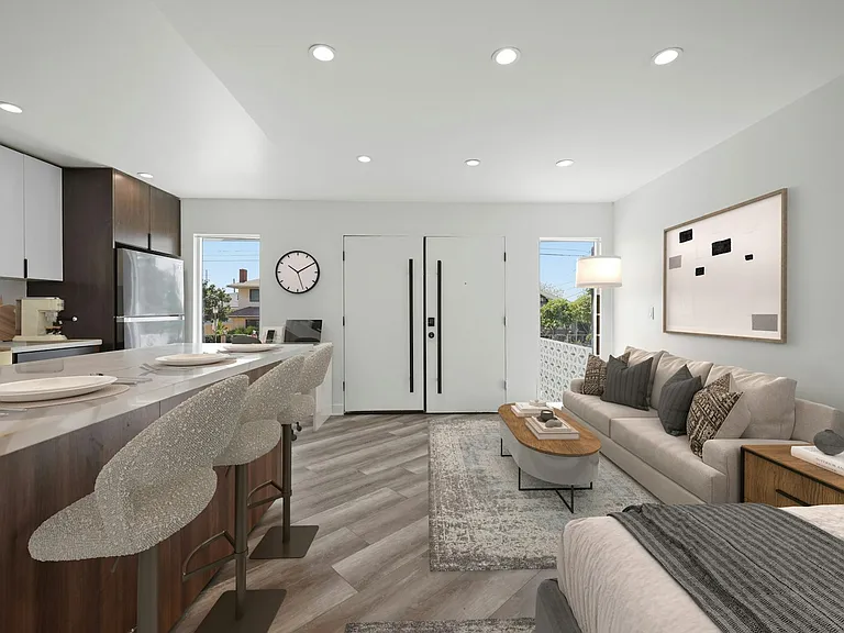 6307 Elgin St #1 — Photo 3