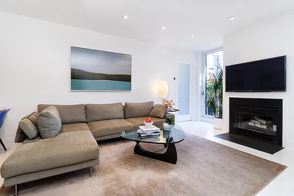 Sold by Owner | media 13