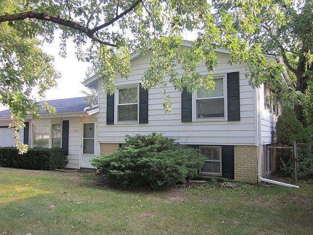 1st image of 3445 Bayberry Dr