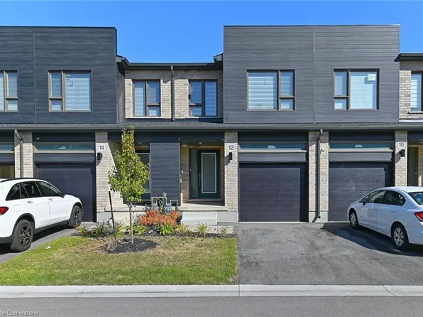 12 Roper Pl, Kitchener, ON N2R 0P6