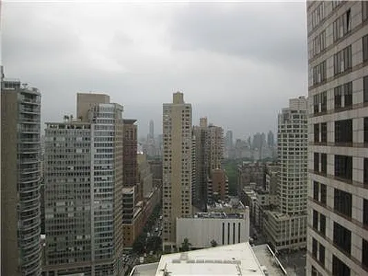 Rented by RELO REDAC INC. | media 24