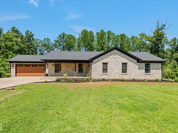 8486 E Georgetown Rd, Columbus, IN 47201
