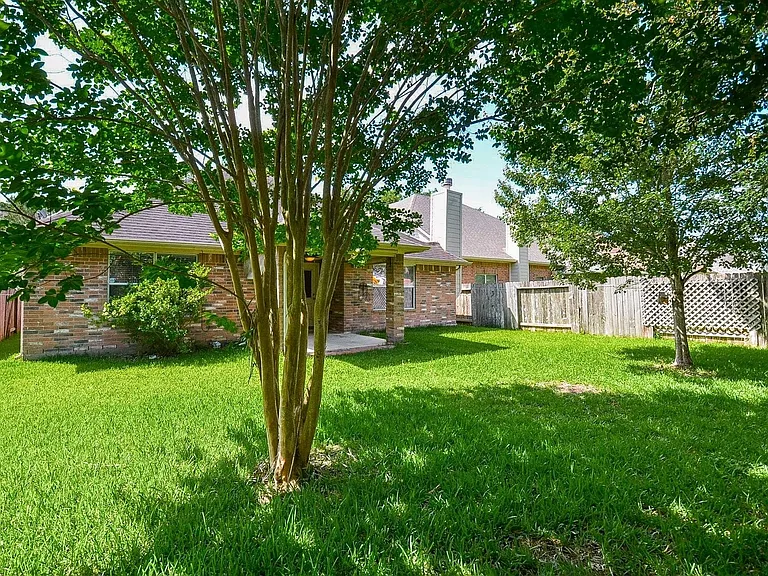 26822 Kingston Glen Ln — Photo 31
