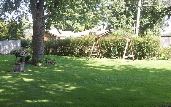 2nd image of 2823 N Osage Dr