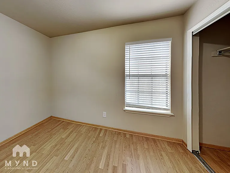 6708 Oriole Ct — Photo 8
