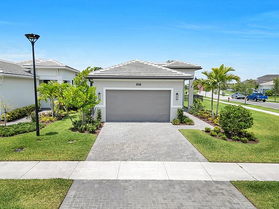 4th image of 5357 Saint Armands Way