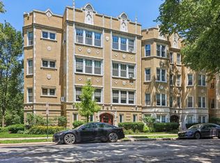 824 Washington Blvd APT 1, Oak Park, IL 60302