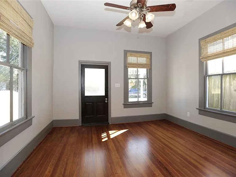 2119 Freeman St — Photo 3