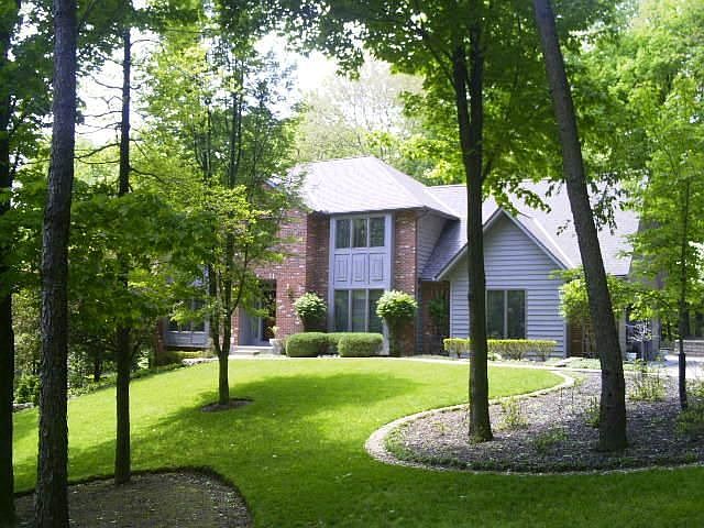1st image of 1239 Stratford Woods Dr