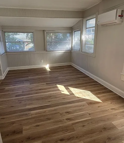 2132 2nd Ave N #1/2 — Photo 12