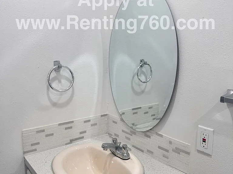 6454 Goleta Ave #B — Photo 7