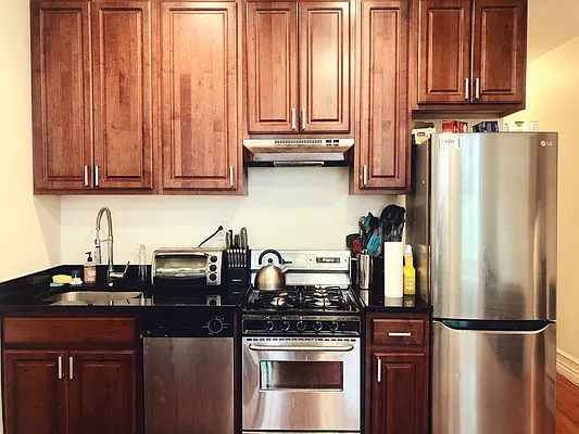 Rented by Living New York | media 7