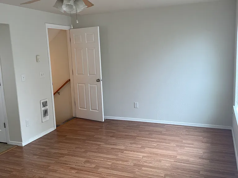 5710 NE 135th Ave — Photo 13