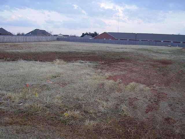 2nd image of 1616 W Wellington Way Lot 2