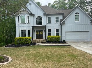 320 Chastain Manor Dr, Norcross, GA 30071
