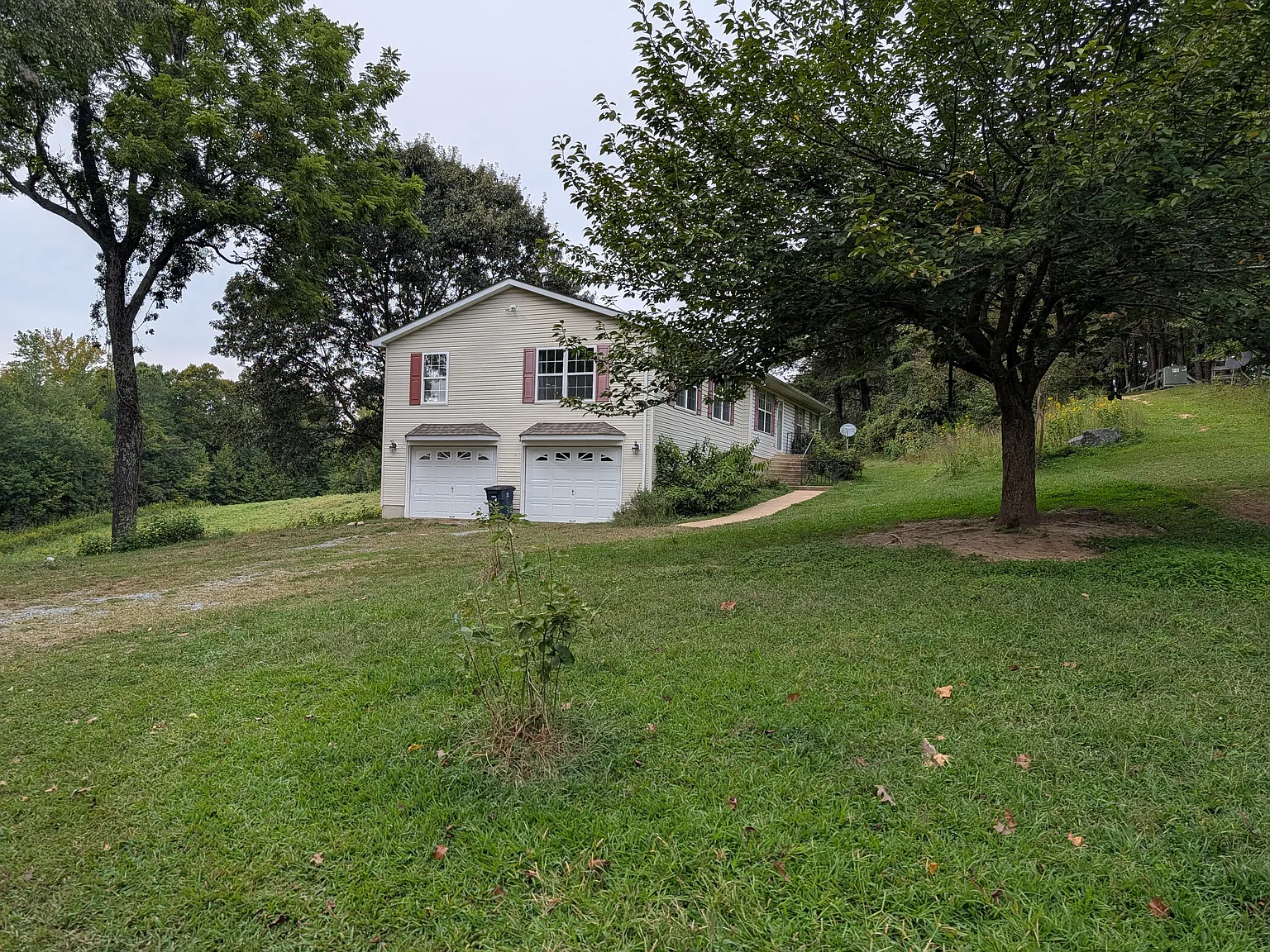 15951 Colwell Dr — Photo 1
