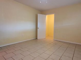16 E Avenue G, San Angelo, TX 76903