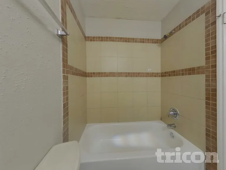 22023 Singing Spurs Dr — Photo 13