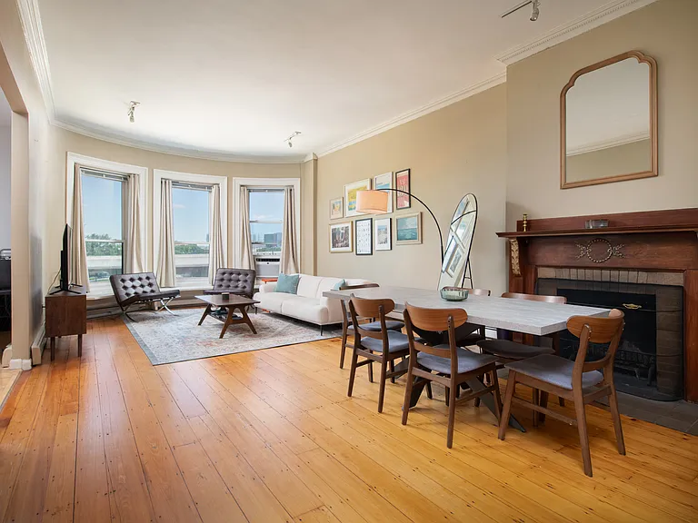 7 Bay State Rd #2C — Photo 6