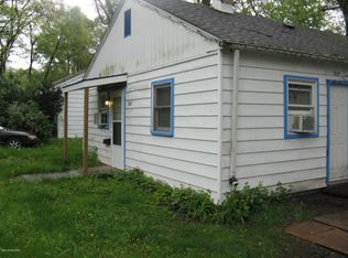 1804 Elder St, Kalamazoo, MI 49048