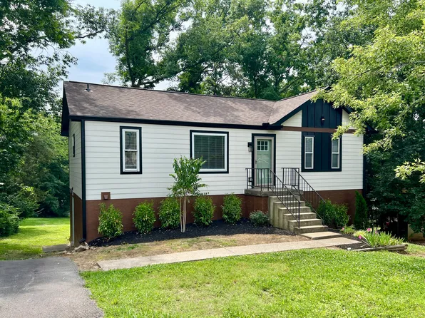 622 Debbie Dr, Hermitage, TN 37076