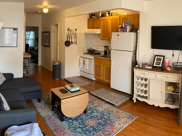 2505 23rd St #1, Astoria, NY 11102