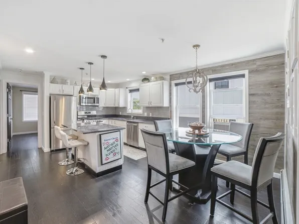 20 Cable Ave Unit 16, Salisbury, MA 01952