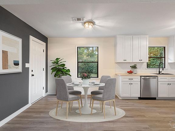 3rd image of 6575 Sellers Dr