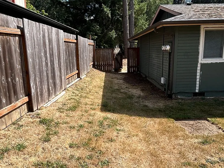 24783 Parkside Dr — Photo 24