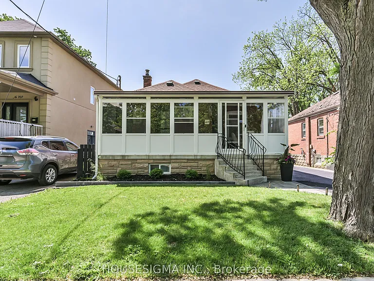 205 William St — Photo 1