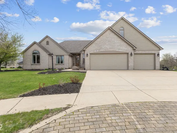 8095 Christopher Ct, Avon, IN 46123