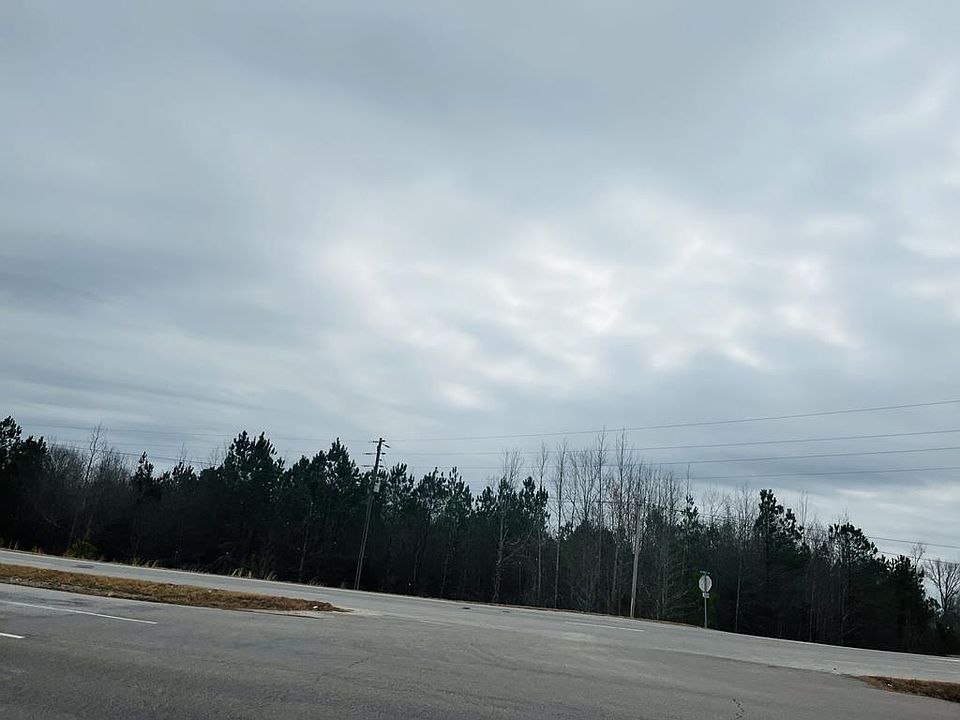 2nd image of 0 Sussex Dr