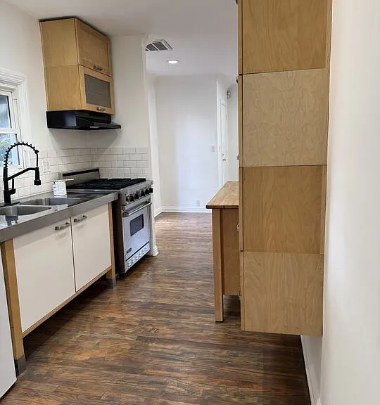 8715 Sherwood Dr — Photo 8