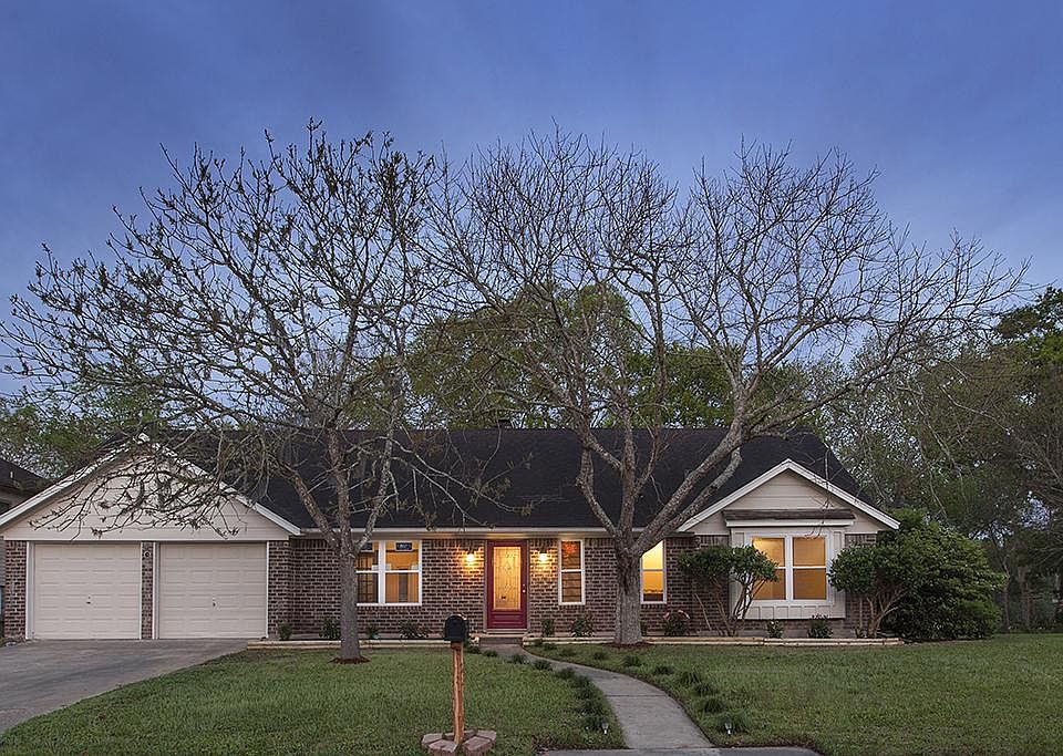 1st image of 5466 Appleblossom Ln