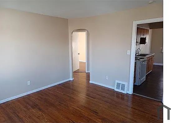 3615 Cecelia Ave — Photo 12