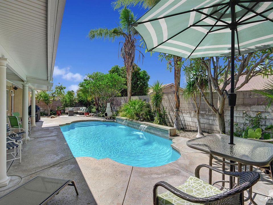 2nd image of 78855 Sunbrook Ln