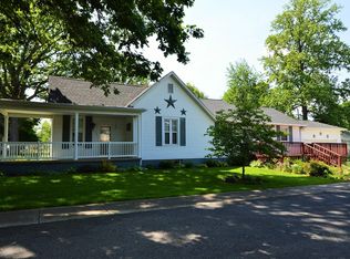 204 N Sheets St, Oxford, IN 47971
