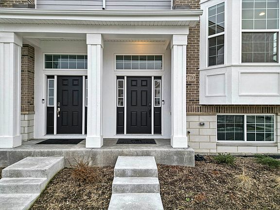 4th image of 12710 W Kenmore Ct