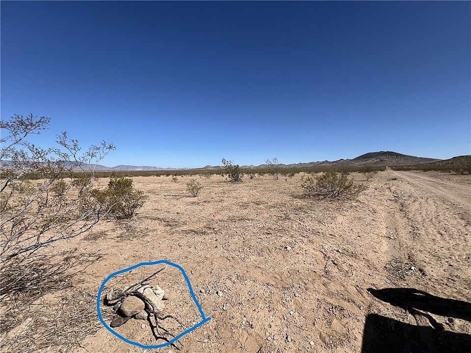 2nd image of 351-17-064 N AGATE Road