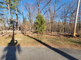 1 Brierfield Ln, Bella Vista, AR 72714